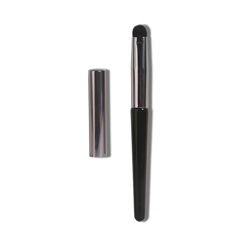 Professional Lip Makeup Brush with Cap