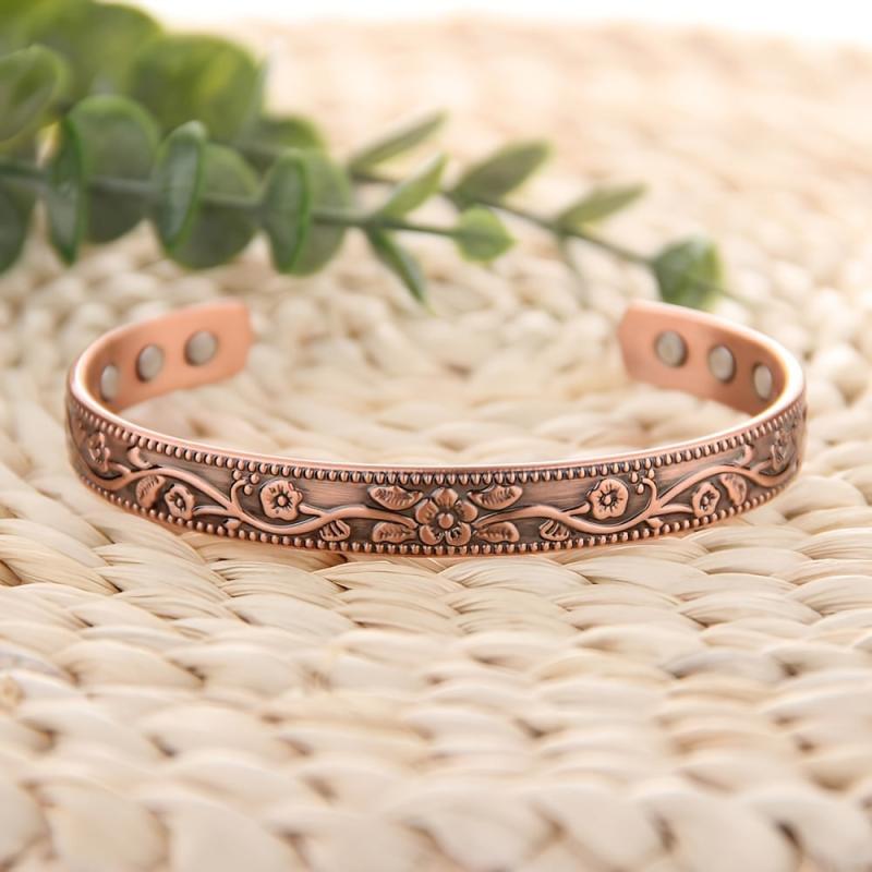 Women's Copper Bracelet 3500 Gauss Magnet Retro Pattern Adjustable Size