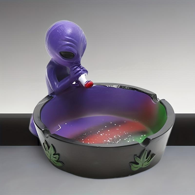 Alien Resin Ashtray - Unique Alien Style Gift