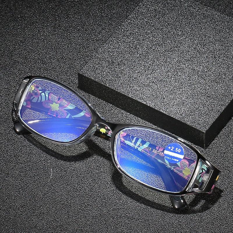 Plastic Light Blocking Reading Glasses With Soft Case For Women