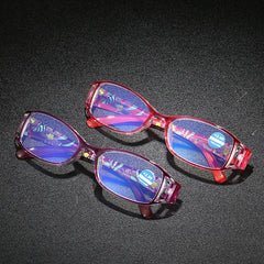 Plastic Light Blocking Reading Glasses With Soft Case For Women