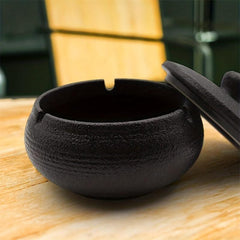 2pcs Ceramic Ashtray With Lids Ash Holders For Smokers