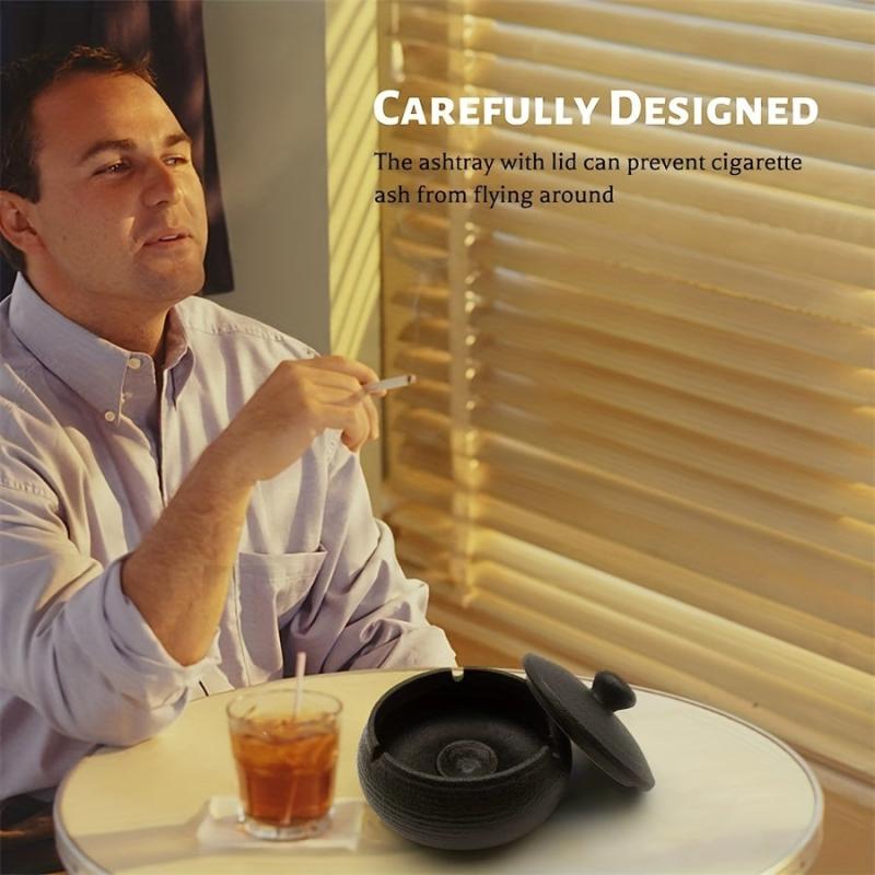 2pcs Ceramic Ashtray With Lids Ash Holders For Smokers