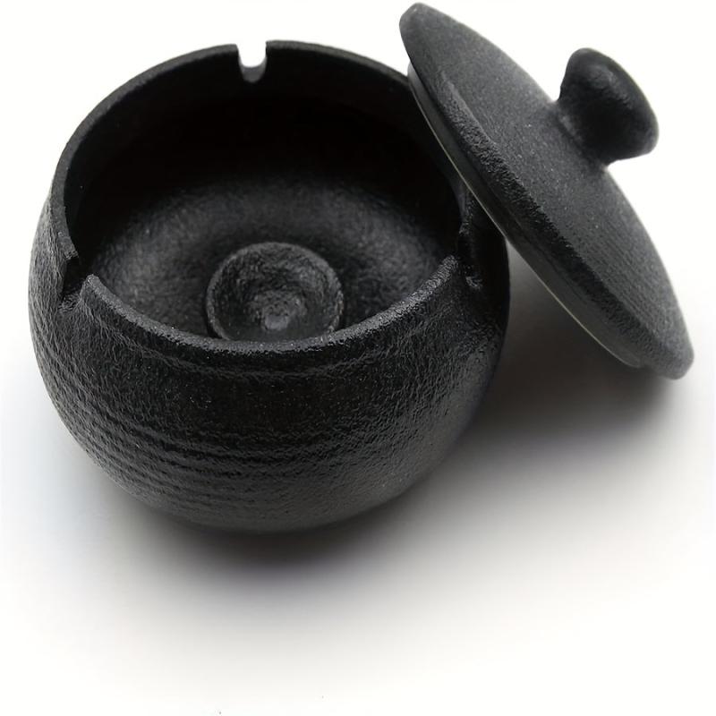 2pcs Ceramic Ashtray With Lids Ash Holders For Smokers