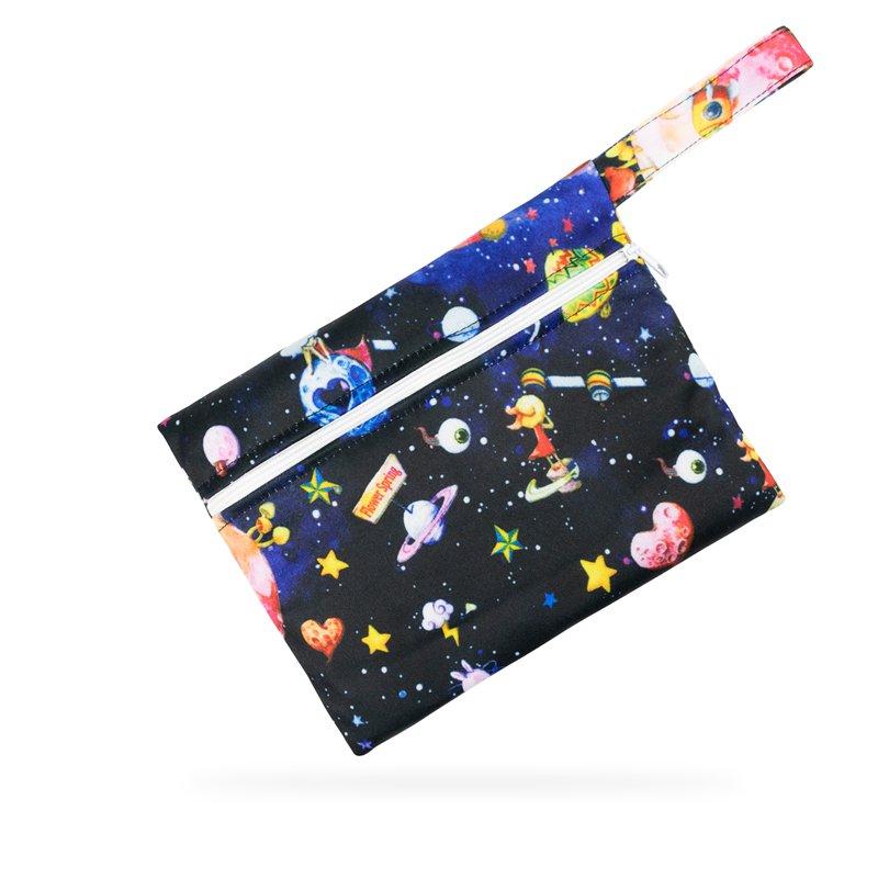 Mini Reusable Baby Diaper Bag Waterproof Handbag Stroller Hanging Bag
