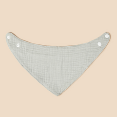 7 Baby Cotton Bibs for Messy Mealtime
