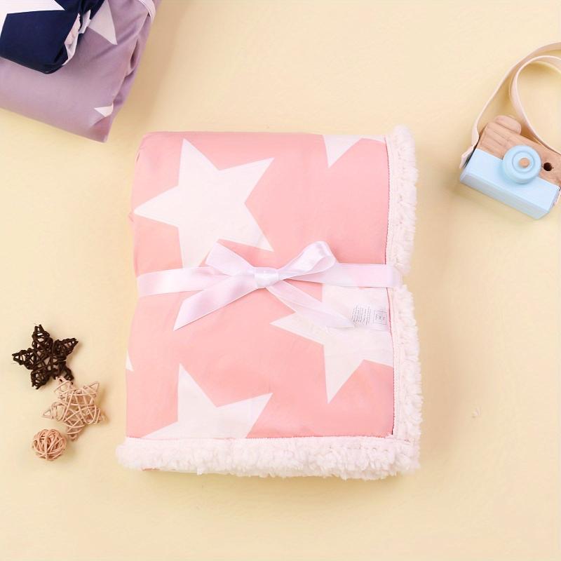 Cartoon Print Fleece Blanket Double Layered Soft and Warm for Autumn and Winter