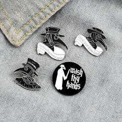 Creative Crow Brooch Men's Pin Wounded Crow Design