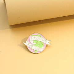 Green Pants Ribbon Pattern Brooch