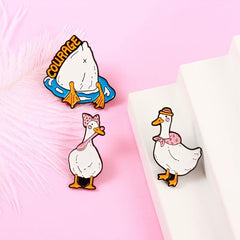 Cute Duck Brooch Pin in Gold Tone with Rhinestones