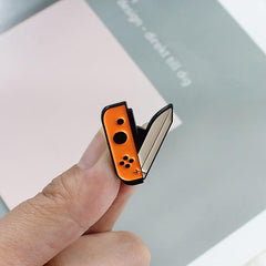 Game Handle Cartoon Brooch