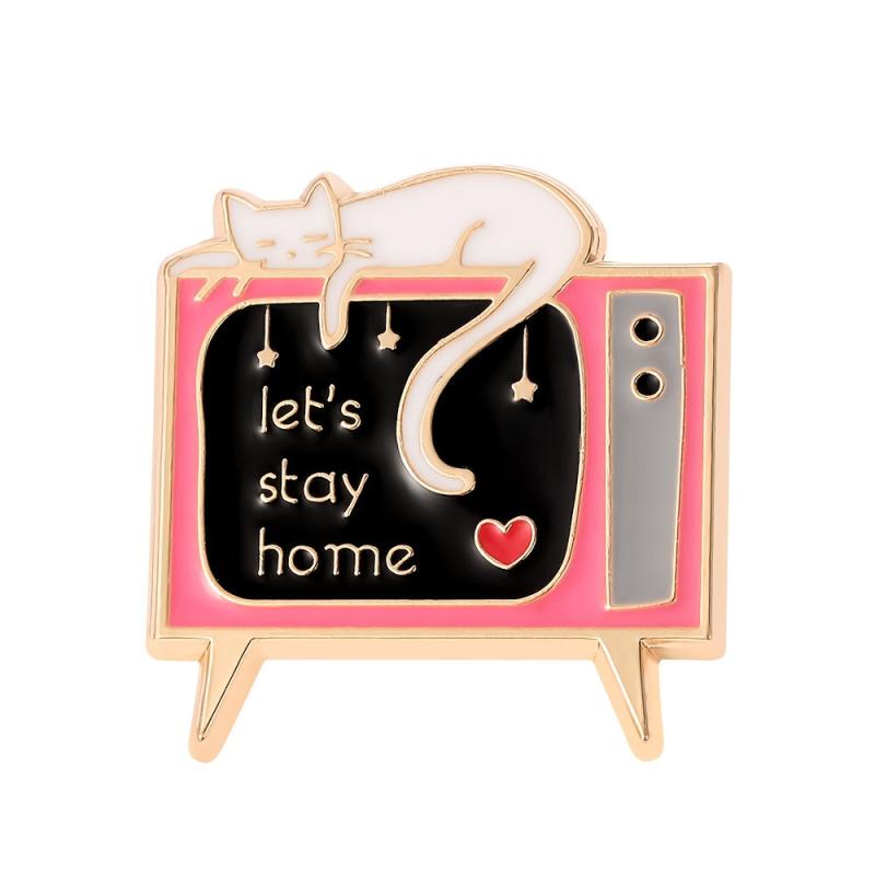 Creative Kitten TV Brooch Enamel Pin Anti-Exposure Waist Backpack Accessory