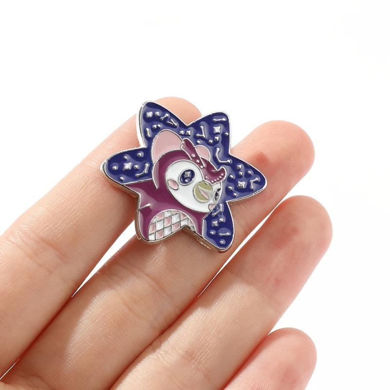 Cartoon Crane Jumper Brooch for Men