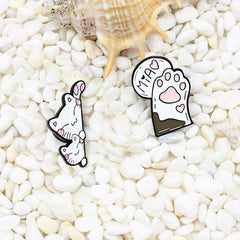 Cute Cat Paw Alloy Brooch Pin