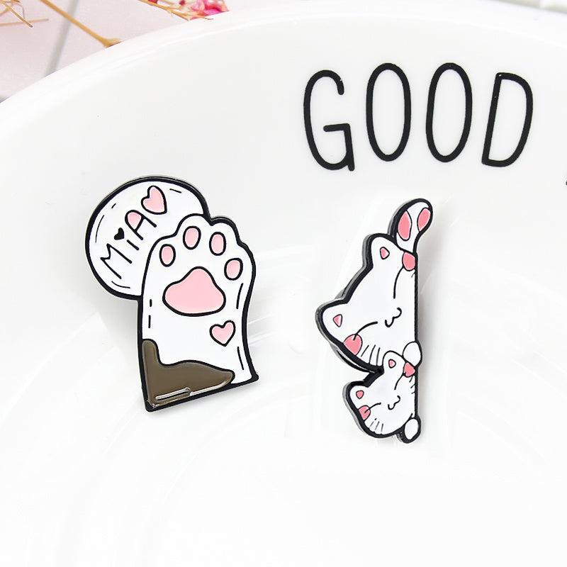 Cute Cat Paw Alloy Brooch Pin