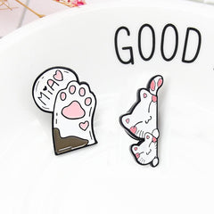 Cute Cat Paw Alloy Brooch Pin