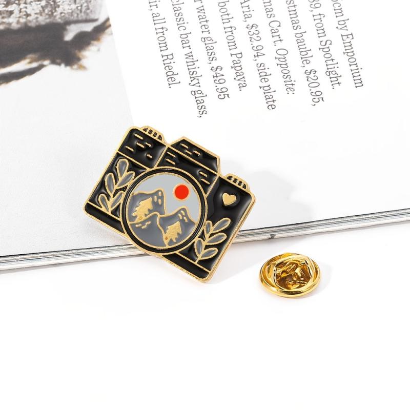European American Camera Landscape Brooch Mountain Range Leaf Brooch