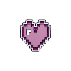 Pixel Heart Astronaut Brooch - Creative Cartoon Design