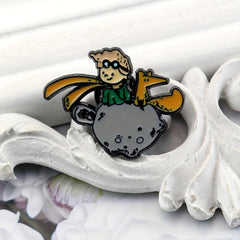Alloy Brooch For Men Fox Boy Overlooking Distance Pin