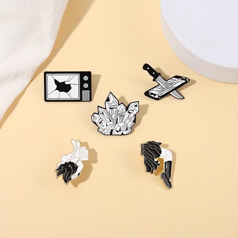 Japanese Sadako Pattern Brooch Mobile Phone Decoration Crystal Pin