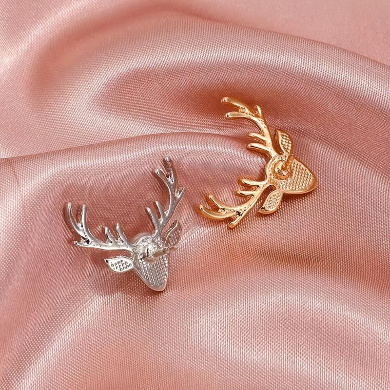 Deer Head Brooch Christmas Gift