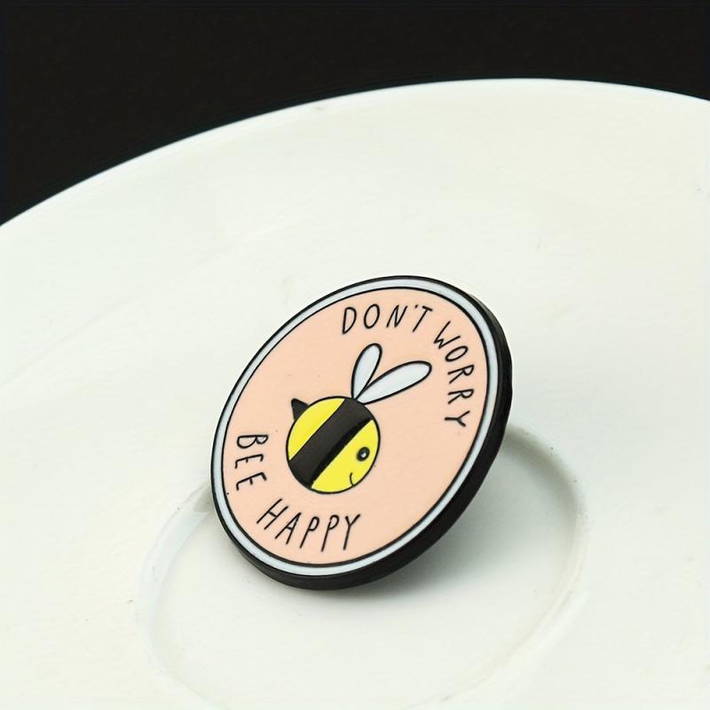 Fashionable Little Bee Happy Alloy Brooch Men