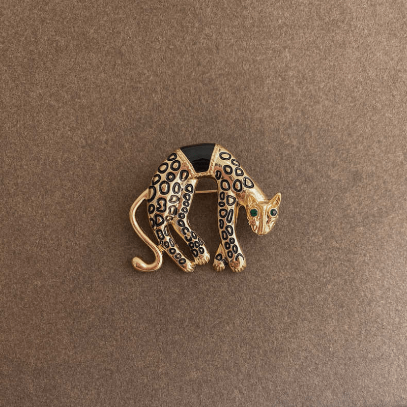 Vintage Baroque Leopard Head Pin Brooch