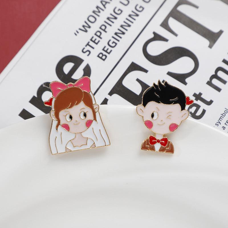 Creative Bride & Groom Baked Paint Alloy Emblem Accessory For Men