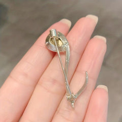 Musical Note Brooch with Zircon and Crystal