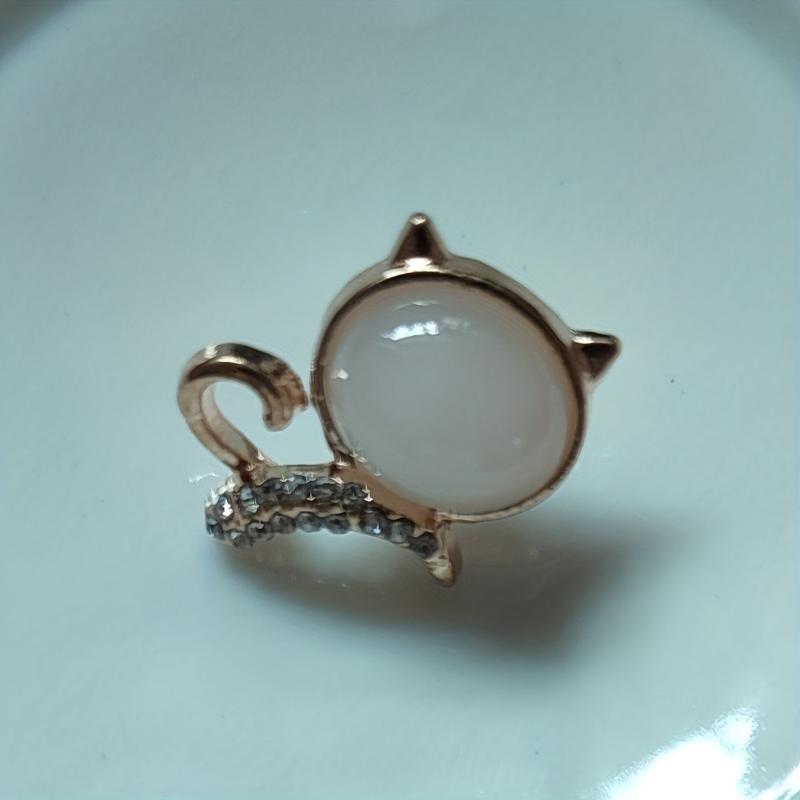 Golden Large Face Cat Brooch Collar Buckle Pin