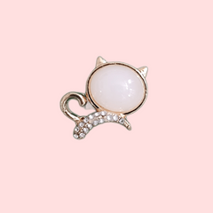 Golden Large Face Cat Brooch Collar Buckle Pin