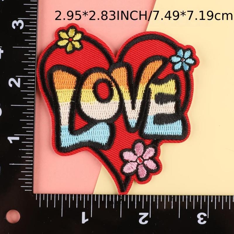 3pcs Love Pattern Embroidery Patches Fabric Art Decor DIY Clothes Accessories