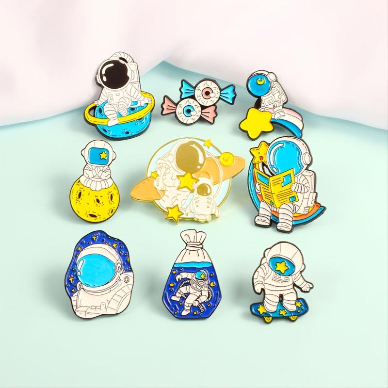 Spaceman & Starfleet Lapel Pins for Cartoon Planet