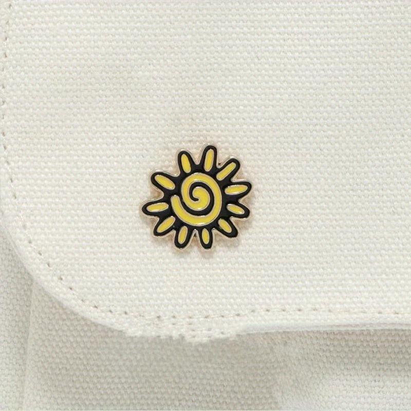 Small Sun Metal Badge Enamel Pin