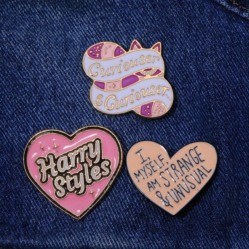3pcs Cartoon Metal Badge Heart Letter Brooch Decoration for Men