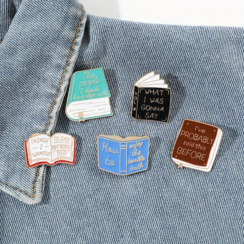 Fashionable Books Brooch Enamel Pin for Men