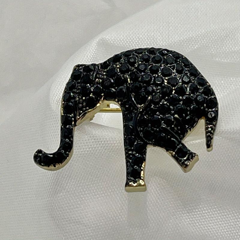 Elephant Rhinestone Brooch Cartoon Animal Badge Shirt Bags Decor