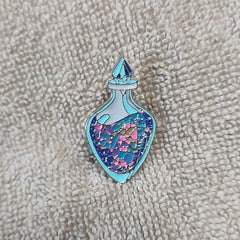 Bottle Shape Brooch Pins for Clothing and Accessories