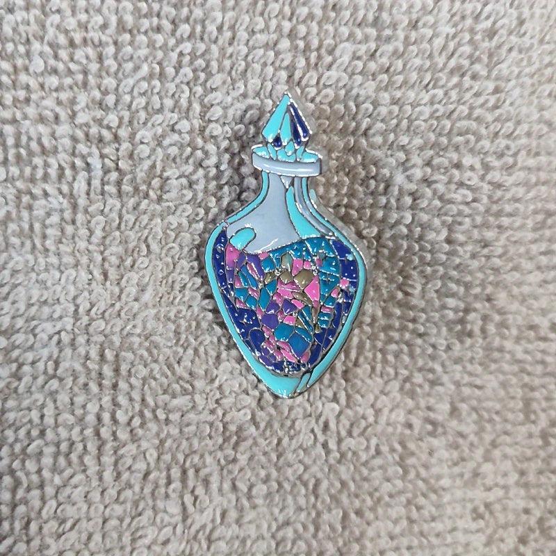 Bottle Shape Brooch Pins for Clothing and Accessories