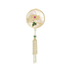 Vintage Men's Retro Brooch with Tassel Palace Antique Pin