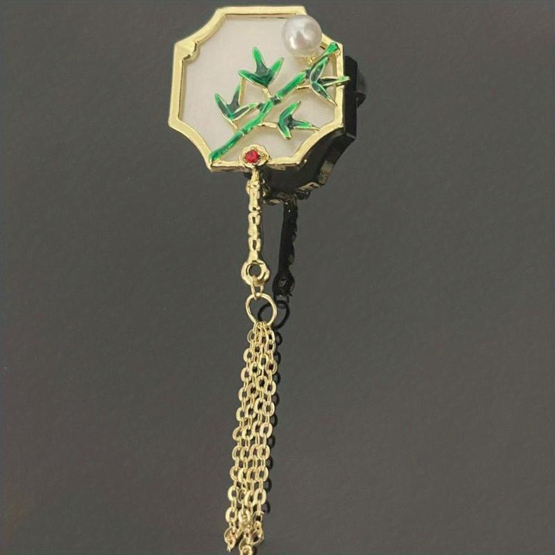 Vintage Men's Retro Brooch with Tassel Palace Antique Pin