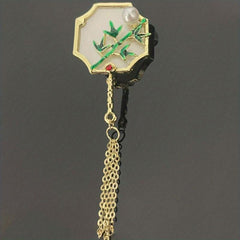 Vintage Men's Retro Brooch with Tassel Palace Antique Pin