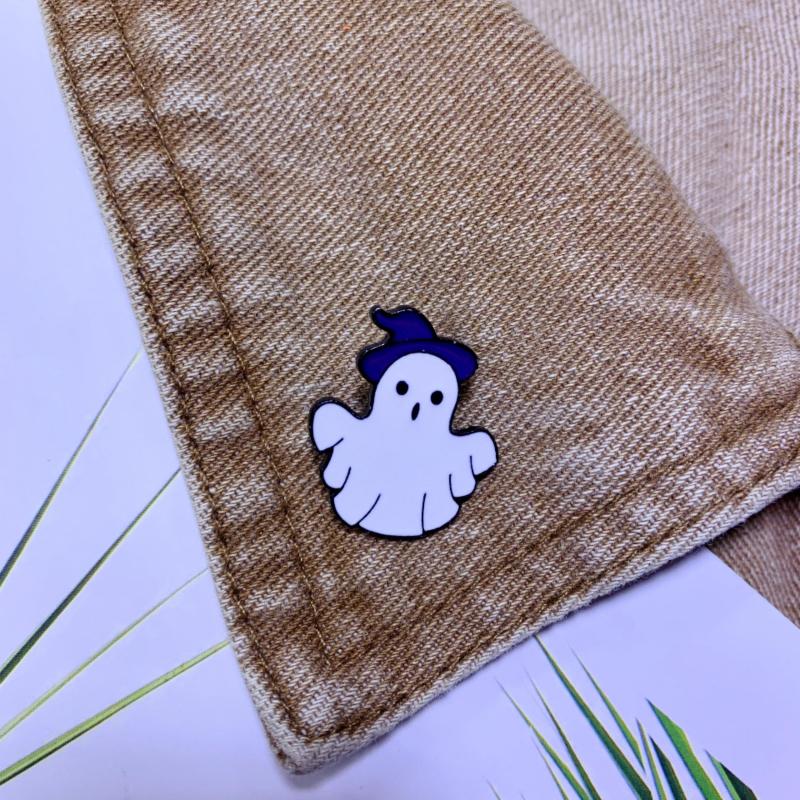 Magician Ghost Hat Brooch Halloween Pin Accessories