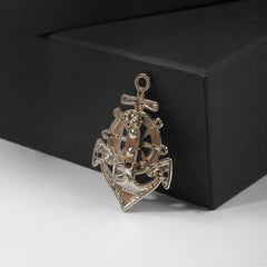 1PC Men's Boat Rudder Brooch Clothing Accessories