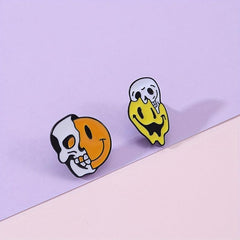 2pcs Skull Smiling Face Brooch for Men