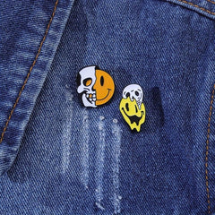 2pcs Skull Smiling Face Brooch for Men