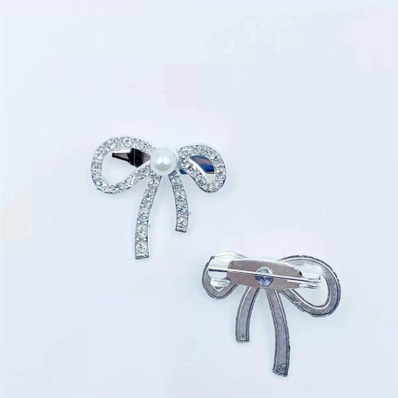 2pcs Butterfly Brooch Accessory Small Incense Wind Diamond Pin DIY Men