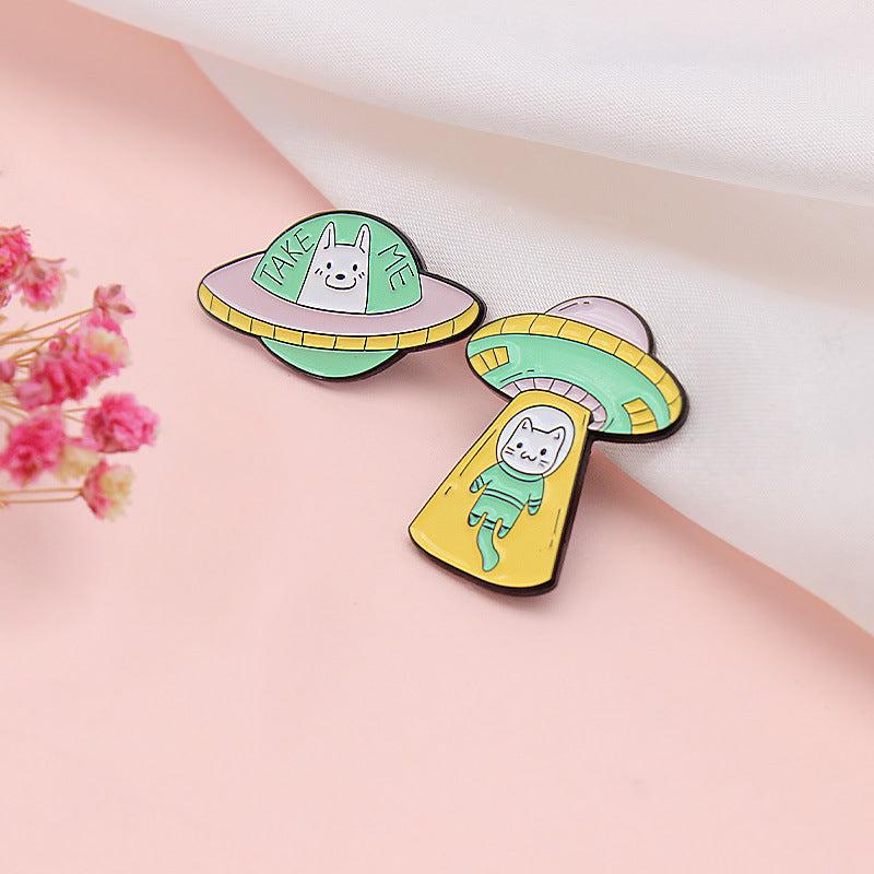 Little Cat Planet Creative Alloy Brooch Pin