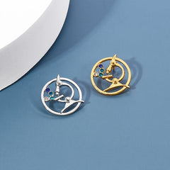 Microscope Shape Brooch With Artificial Diamond