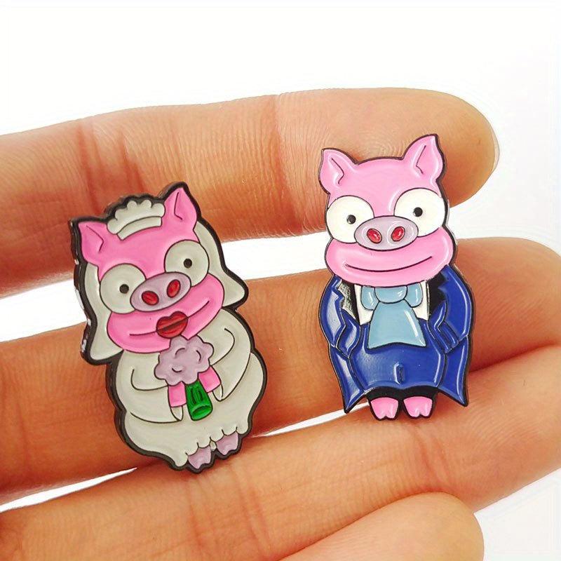 Animated Piggy Bride and Groom Brooch for Kids
